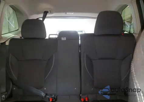 2021 Subaru Forester z USA, uszkodzony, nr VIN JF2SKADC0MH576645